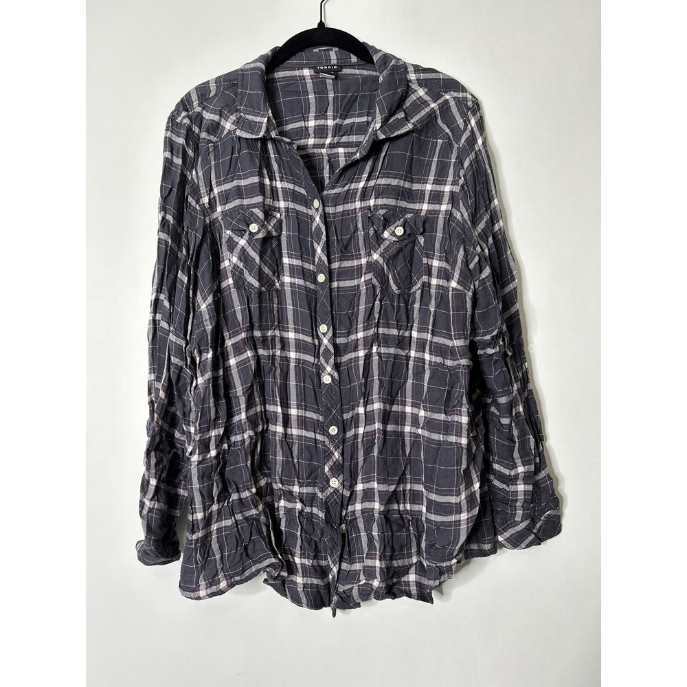 Torrid Women Size 3 Plaid Button Front 100% Rayon Long Sleeve Shirt